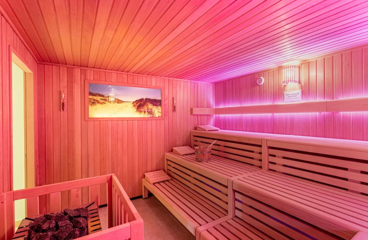 Ringhotel Warnemuender Hof Росток Екстериор снимка