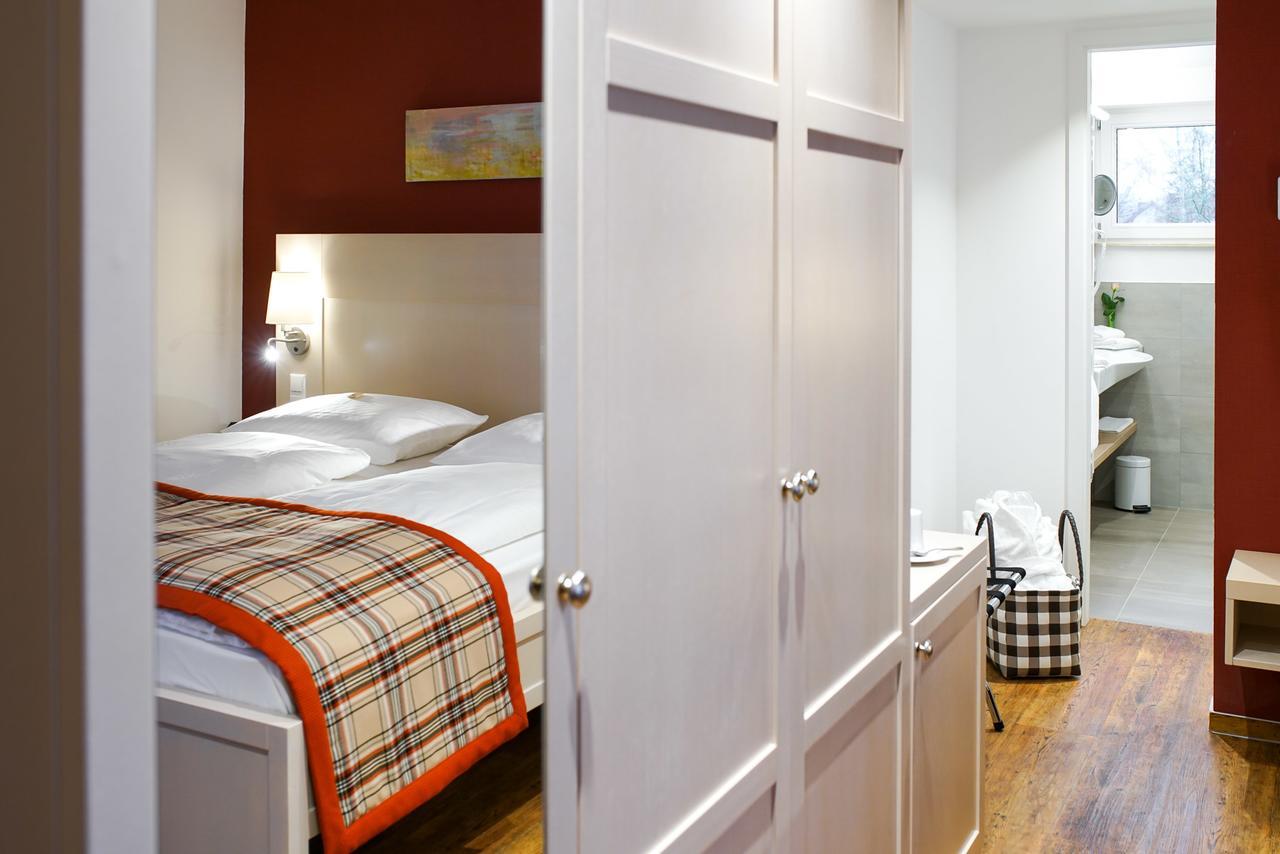 Ringhotel Warnemuender Hof Росток Екстериор снимка